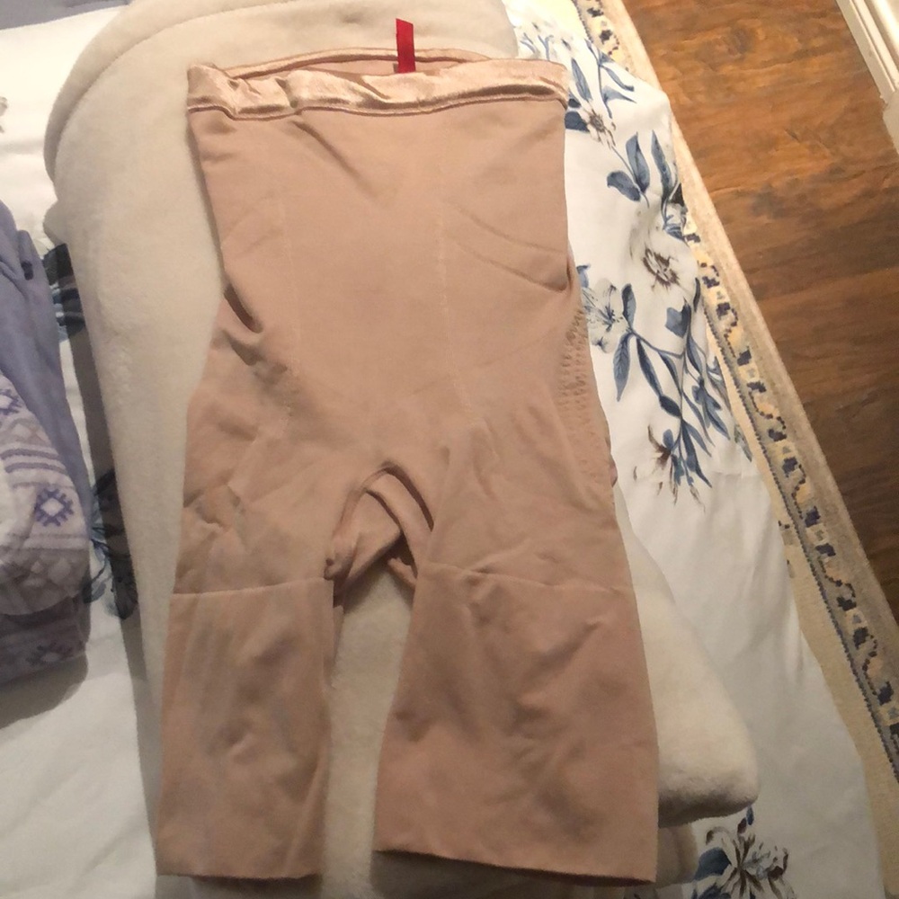 Spanx shapewear